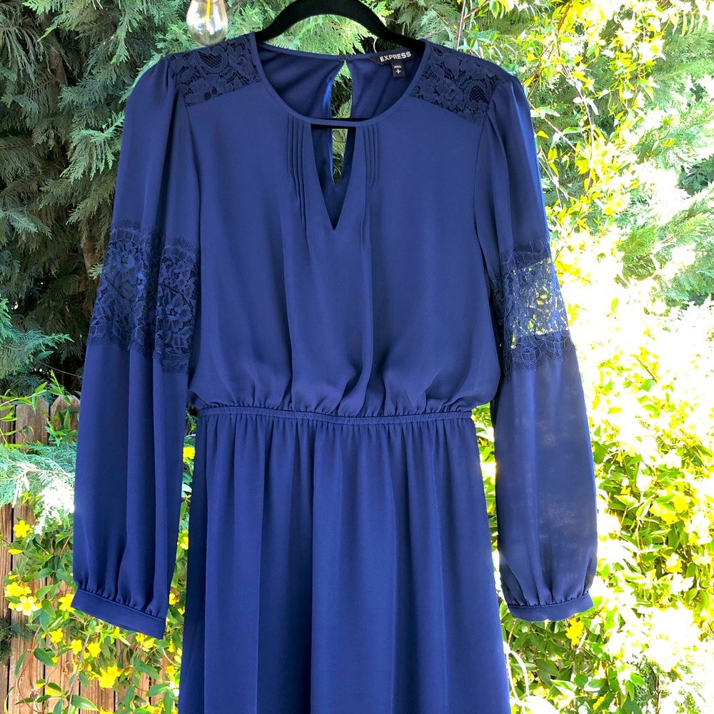 EXPRESS Navy Dress 💙
